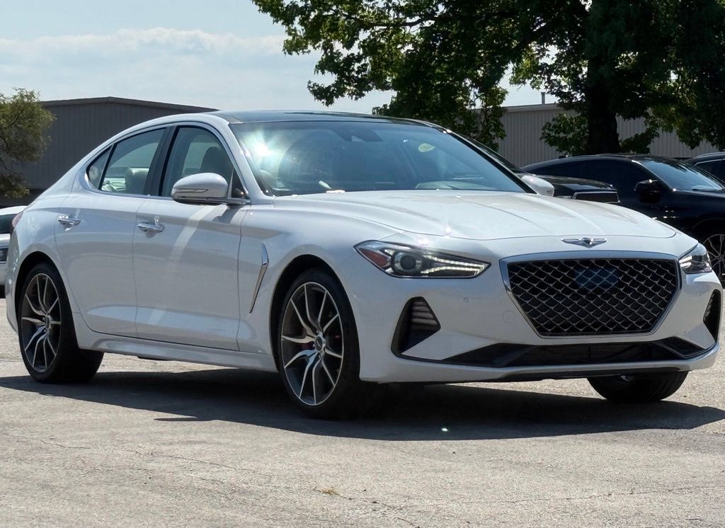 Used 2020 Genesis G70 3.3T w/ Elite Package RWD image 8