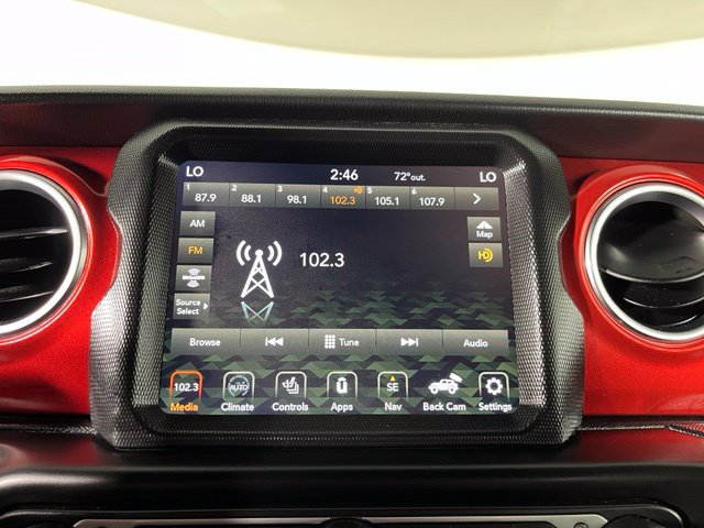 Used 2022 Jeep Wrangler Unlimited Rubicon w/ Cold Weather Group AWD/4WD image 28