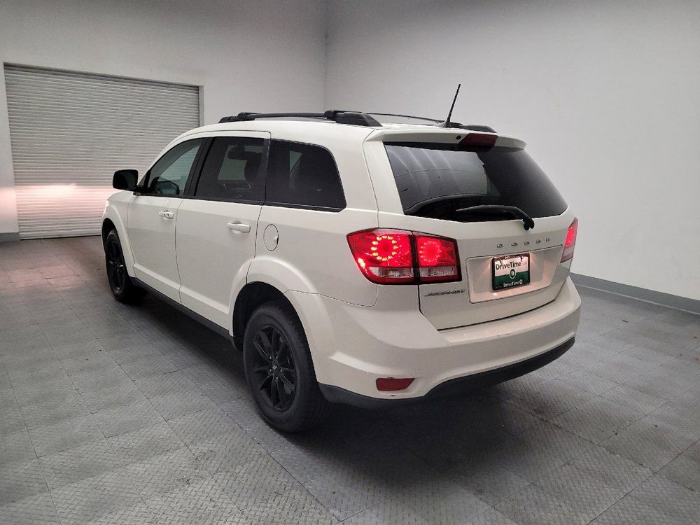 Used 2019 Dodge Journey SE w/ Connectivity Group FWD image 5