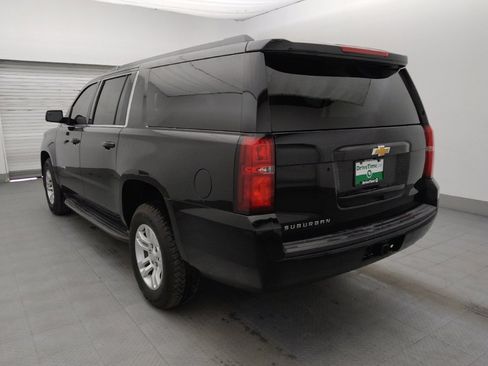 Used 2015 Chevrolet Suburban LS RWD image 5