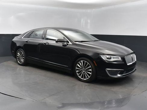 Used 2018 Lincoln MKZ Select w/ Select Plus Package AWD/4WD image 7
