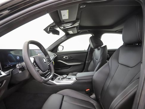 Used 2025 BMW 330i xDrive Sedan w/ M Sport Package image 10