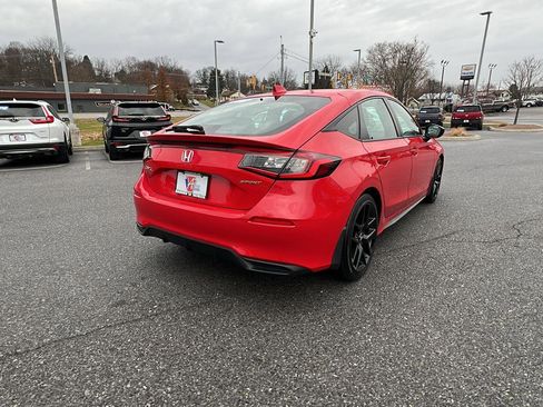 Used 2024 Honda Civic Sport image 4