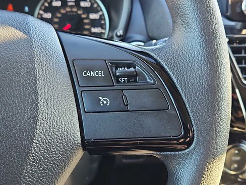 Used 2025 Mitsubishi Eclipse Cross LE AWD/4WD image 21