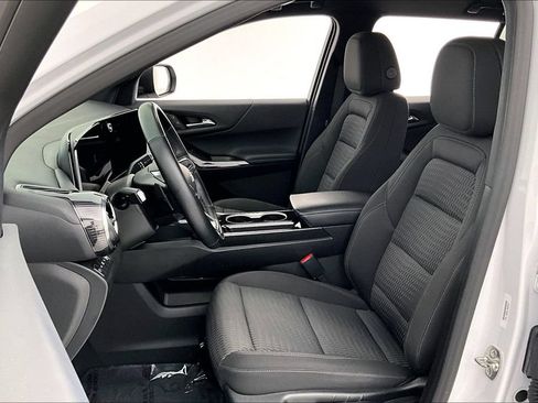Used 2025 Chevrolet Equinox LT AWD/4WD image 29
