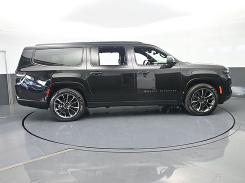 Used 2024 Jeep Grand Wagoneer L Series II w/ Quick Order Packagew 28T AWD/4WD image 7