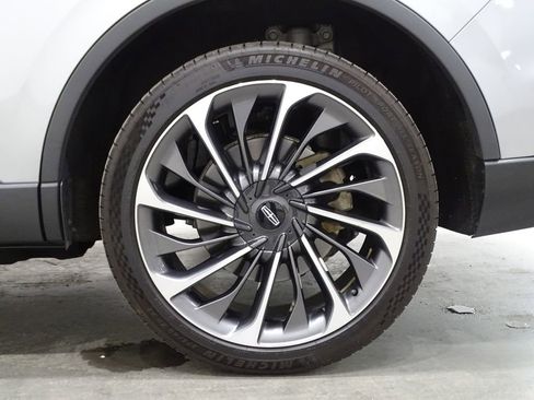 Used 2020 Lincoln Aviator Reserve w/ Equipment Group 202A image 33