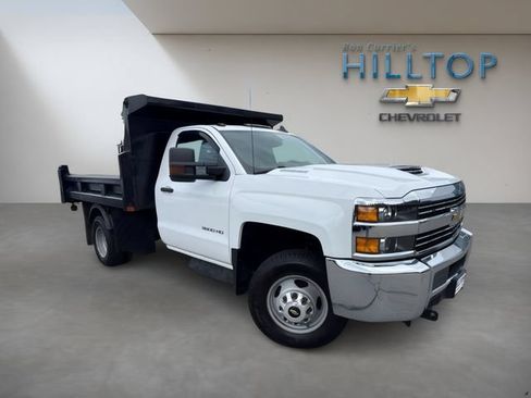 Used 2018 Chevrolet Silverado 3500 W/T w/ WT Convenience Package AWD/4WD image 1