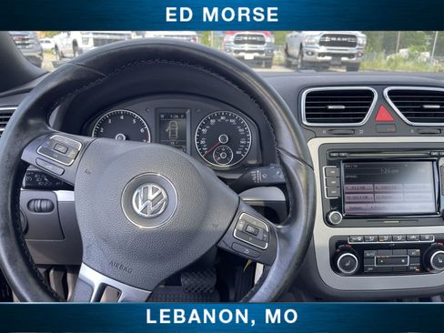 Used 2012 Volkswagen Eos Komfort FWD image 11
