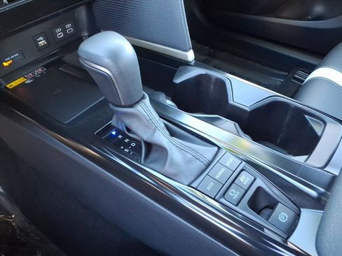 Certified 2025 Toyota Camry SE image 18