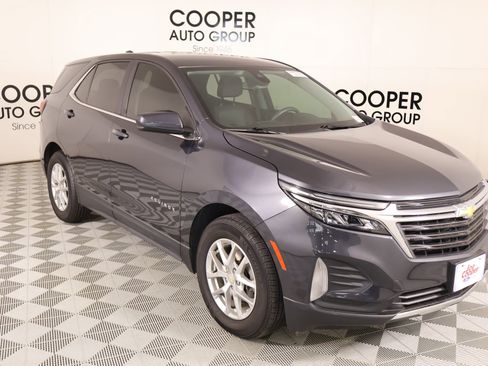 Used 2022 Chevrolet Equinox LT FWD image 1
