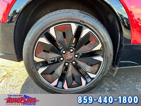 Used 2024 Chevrolet Blazer EV RS AWD/4WD image 17