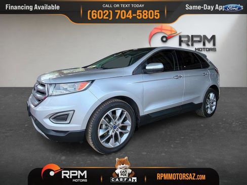 Used 2018 Ford Edge Titanium w/ Equipment Group 301A FWD image 3