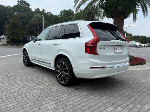 Used 2024 Volvo XC90 B6 Plus AWD/4WD image 2