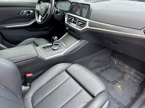 Used 2022 BMW 330i Sedan w/ Premium Package 2 image 15