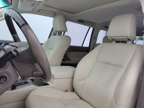 Used 2019 Lexus GX 460 Luxury AWD/4WD image 17