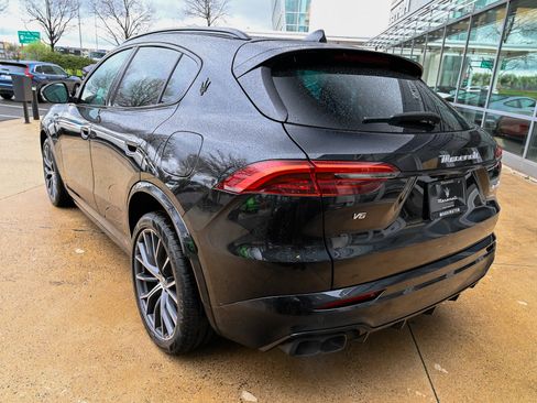 New 2026 Maserati Grecale Modena image 7