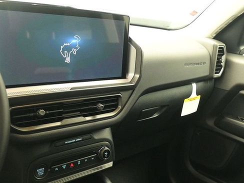 New 2025 Ford Bronco Sport Outer Banks w/ Outer Banks Tech Package+ image 11