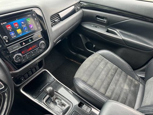 Used 2019 Mitsubishi Outlander SE AWD/4WD image 22