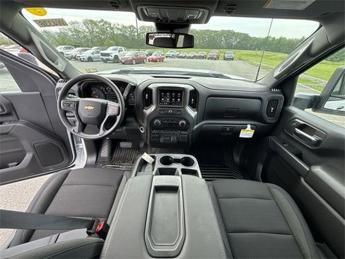 New 2025 Chevrolet Silverado 2500 Custom w/ Custom Value Package image 21