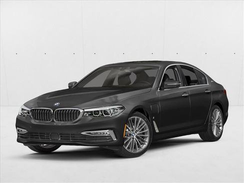 Used 2018 BMW 530e image 1