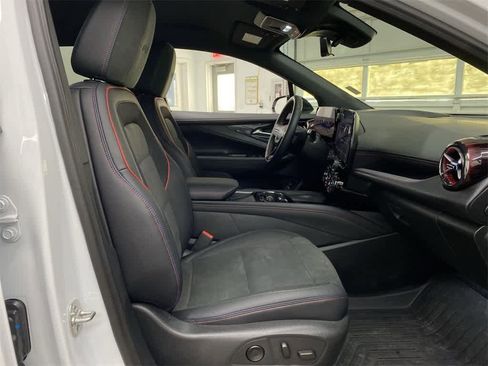 Used 2024 Chevrolet Blazer EV RS image 20