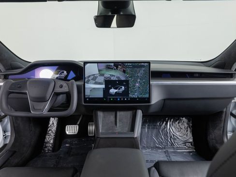 Used 2021 Tesla Model S Plaid image 30