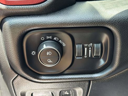 Used 2025 RAM 1500 Rebel w/ Rebel Level 1 Equipment Group AWD/4WD image 28