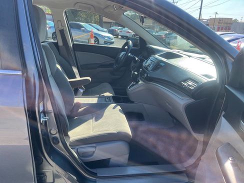 Used 2013 Honda CR-V LX image 16