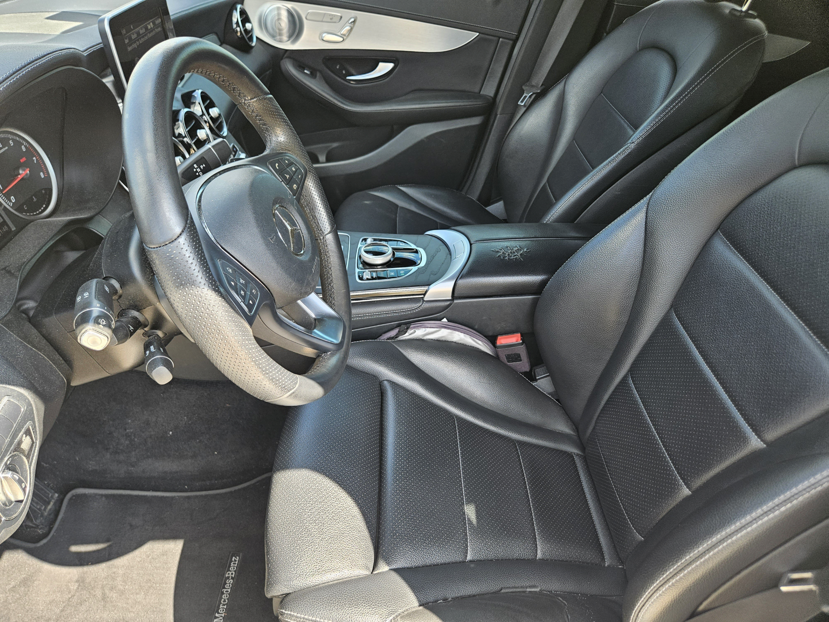 Used 2019 Mercedes-Benz GLC 300 4MATIC Coupe image 5