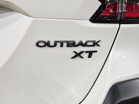 Used 2024 Subaru Outback Onyx Edition XT AWD/4WD image 40