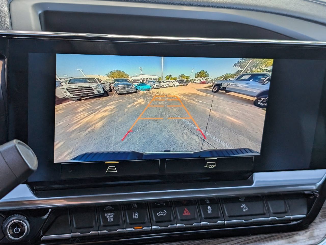 Used 2024 Chevrolet Silverado 2500 LT AWD/4WD image 14
