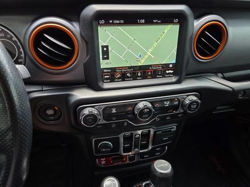 Certified 2020 Jeep Gladiator Mojave AWD/4WD image 24