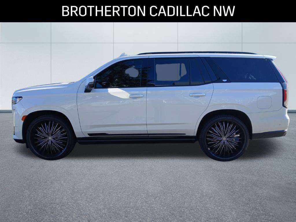 Used 2021 Cadillac Escalade Sport w/ Driver Assist Tech Package AWD/4WD image 2