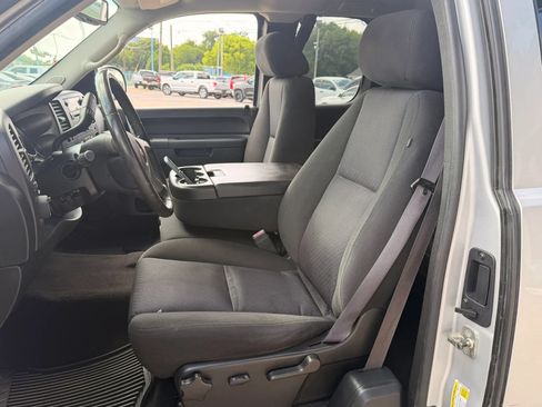 Used 2011 Chevrolet Silverado 1500 LT w/ Regional Value Package RWD image 14