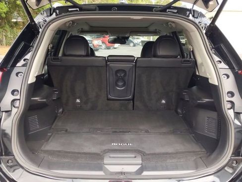 Used 2017 Nissan Rogue SL w/ SL Premium Package image 33