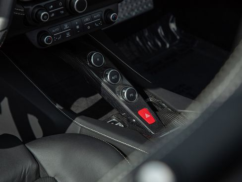 Certified 2023 Ferrari Portofino M image 19