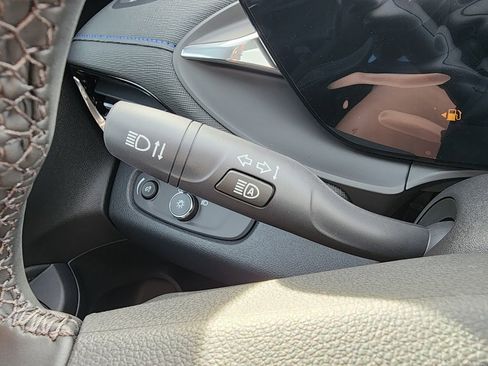 New 2026 Buick Envista Sport Touring image 22