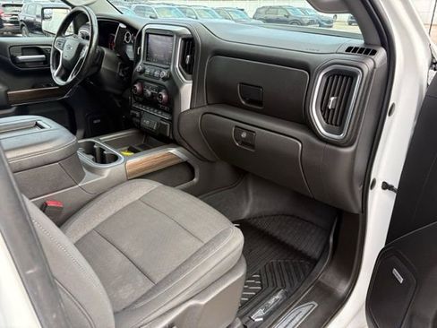 Used 2021 Chevrolet Silverado 1500 LT Trail Boss w/ Convenience Package II image 29