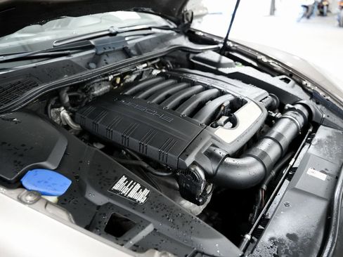 Used 2012 Porsche Cayenne image 46