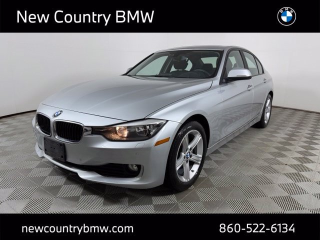 Used 2014 BMW 320i xDrive Sedan AWD/4WD image 3