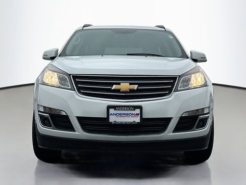 Used 2017 Chevrolet Traverse LT image 17