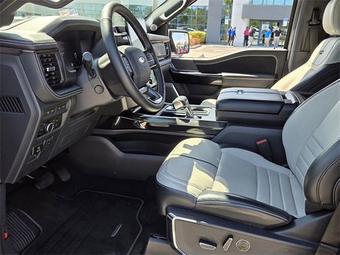 Used 2024 Ford F150 Lightning Platinum image 9