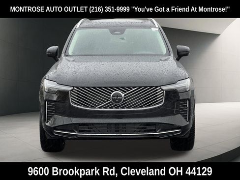 New 2026 Volvo XC90 B6 Ultra w/ Protection Package AWD/4WD image 8
