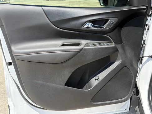 Used 2024 Chevrolet Equinox RS FWD image 10