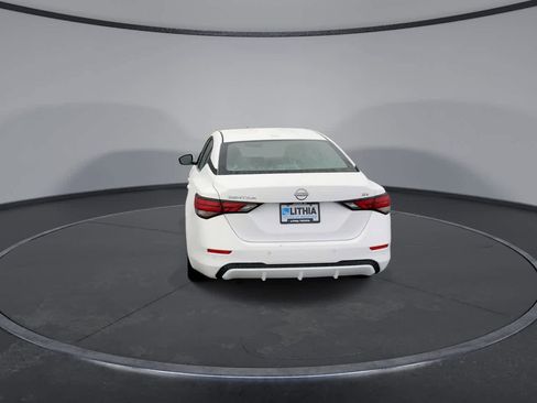 Used 2024 Nissan Sentra SV image 7