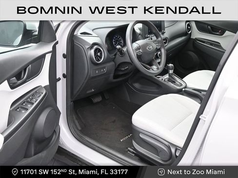 Used 2022 Hyundai Kona SEL image 11
