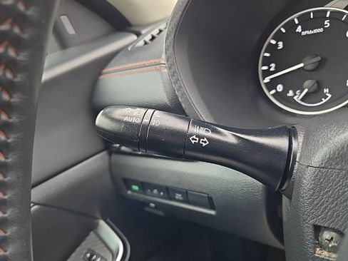 Used 2021 Nissan Sentra SR image 19