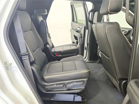 Used 2023 Chevrolet Tahoe Premier w/ Premium Package AWD/4WD image 39