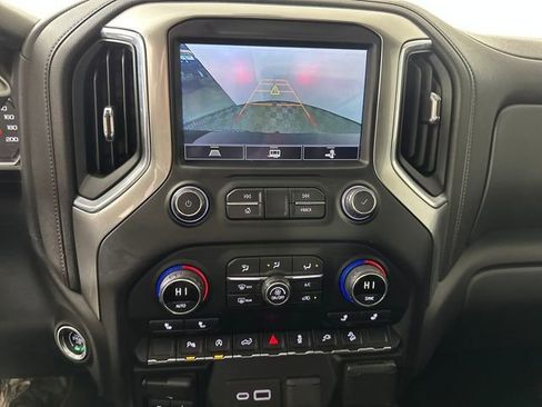 Used 2021 Chevrolet Silverado 1500 LT Trail Boss w/ Convenience Package II image 22